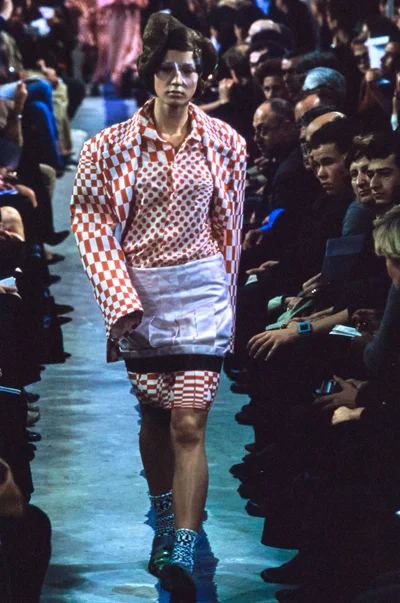 Look 27